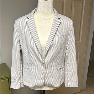 Banana Republic White and Navy Striped Blazer